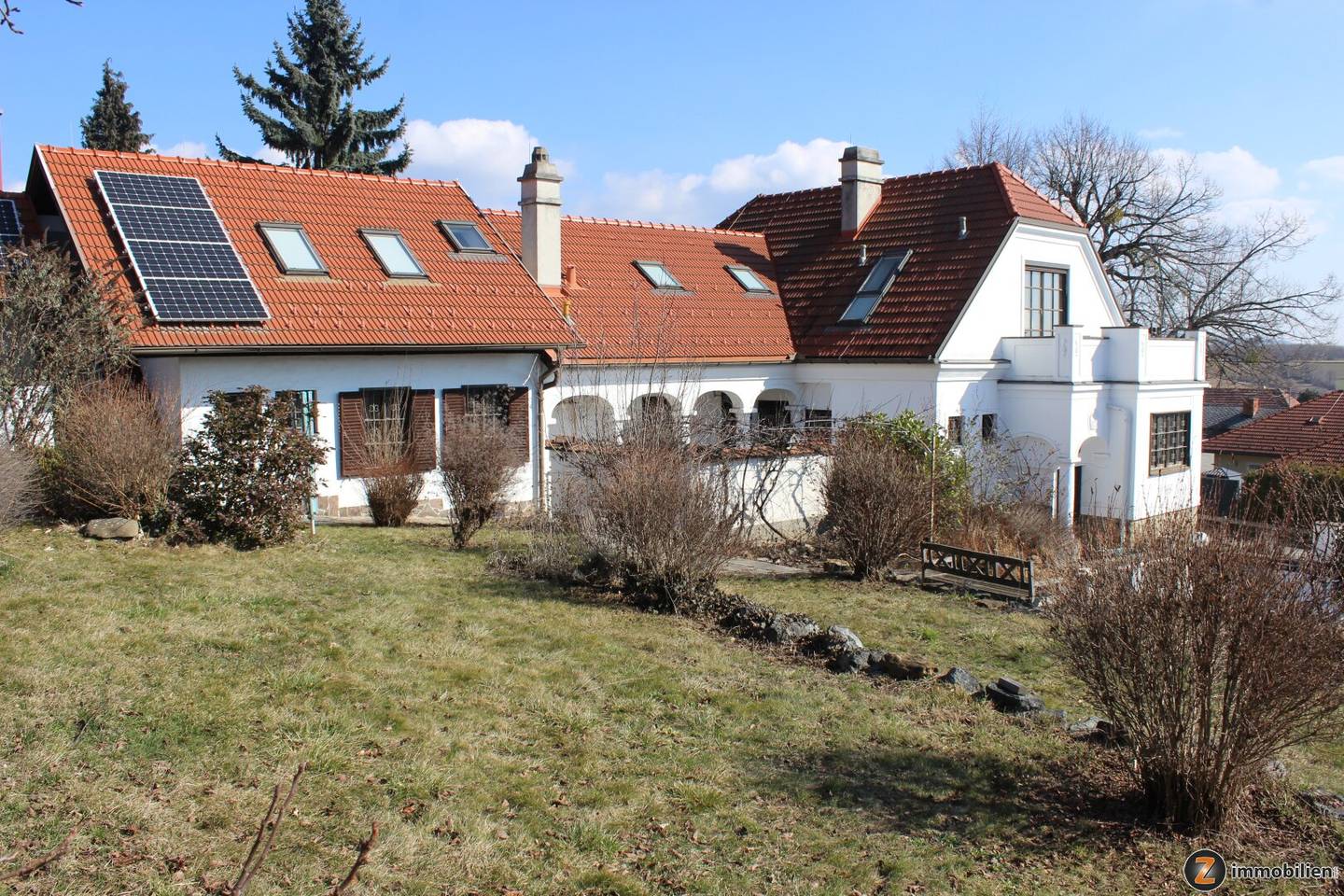 Bernstein: Charmantes Landhaus in ruhiger, zentraler Lage mit Aussicht