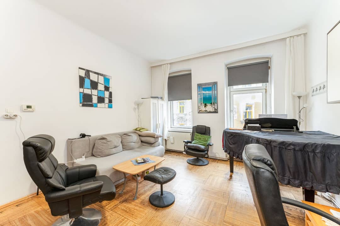 Wohnung Altbau Fröbelgasse ruhig nahe U6