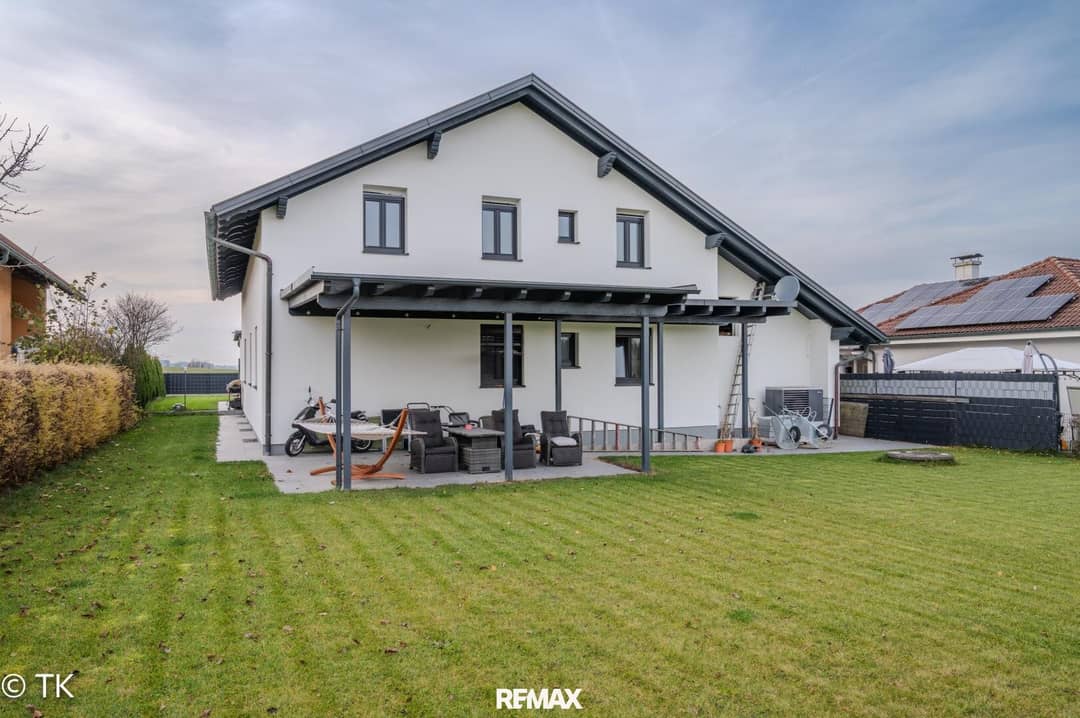 Einfamilienhaus in Bischelsdorf mit 138 m² Wohnfläche und Garage