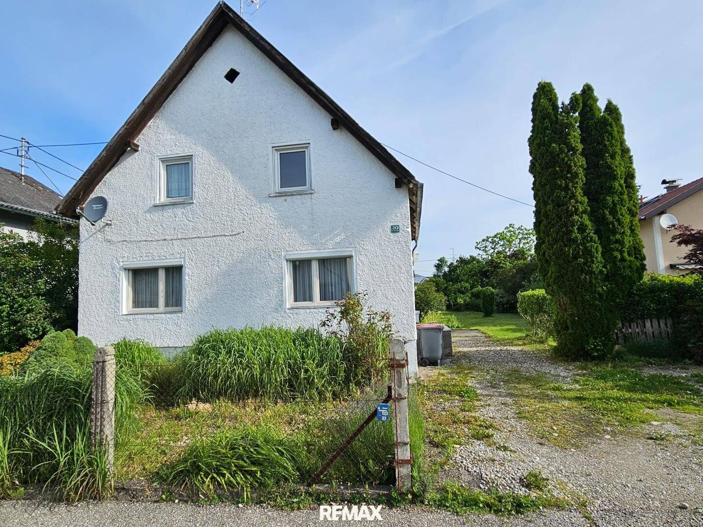 Small house in need of renovation in Ranshofen near Braunau