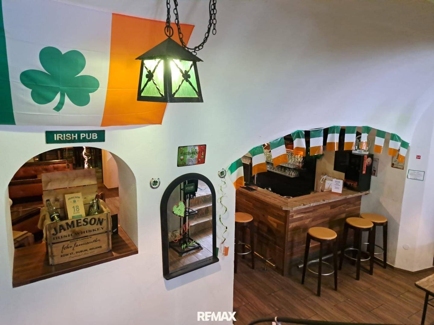 Gastronomie/Bar im Zentrum von Braunau – 70 Sitzplätze, Küche vorhanden