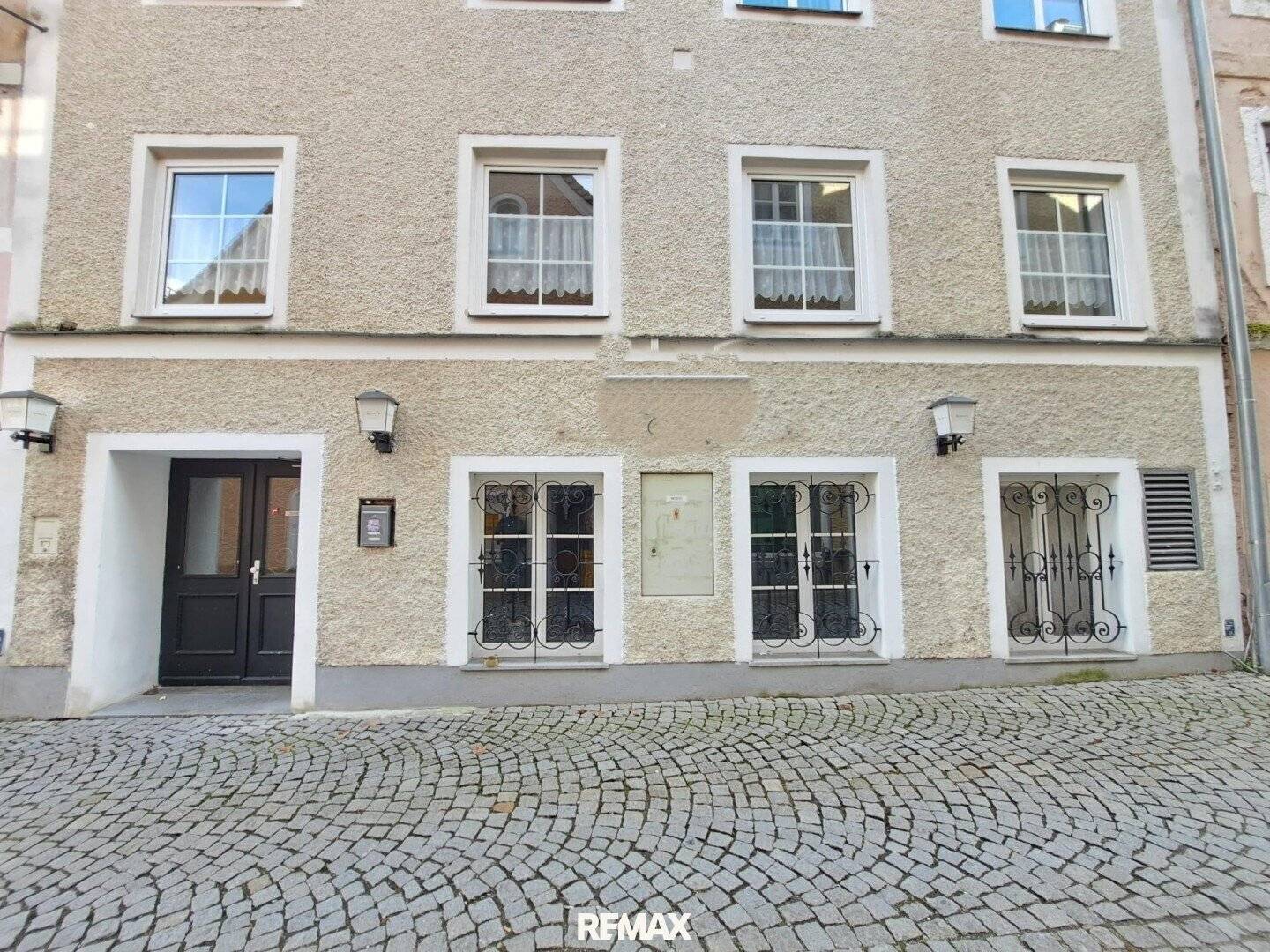 Gastronomie/Bar im Zentrum von Braunau – 70 Sitzplätze, Küche vorhanden