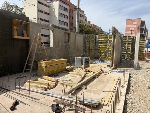 Apartment near TU Inffeld with roof terrace