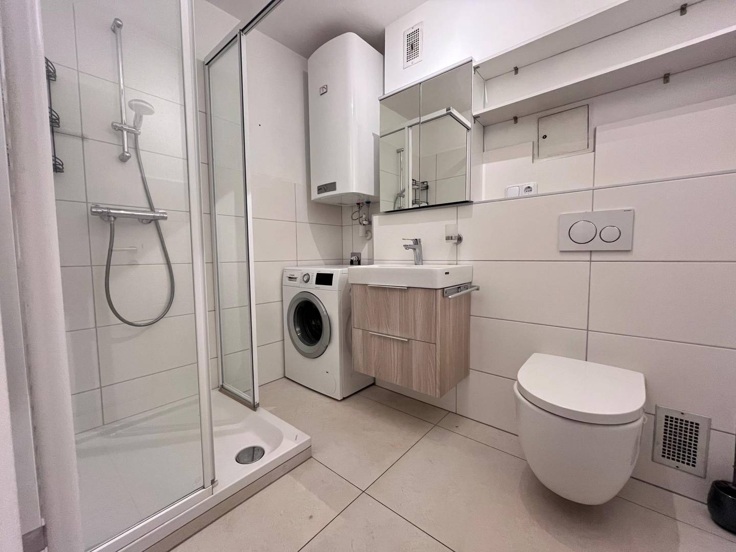 Apartment in Schärding suburb near the center with parking and furnished kitchen