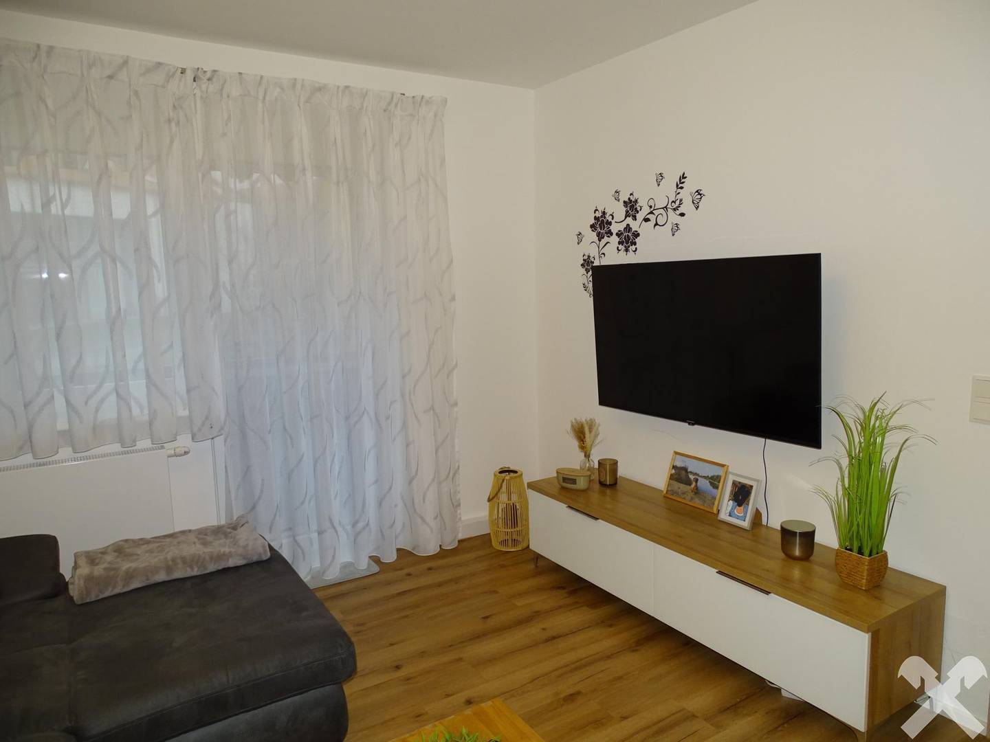 Kernsanierte Wohnung mit Luftwärmepumpe Balkon