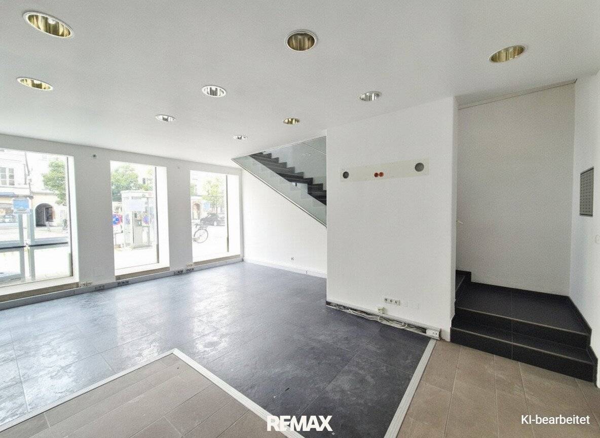 Attractive offices with reception area, ideal for tax advisors, lawyers
