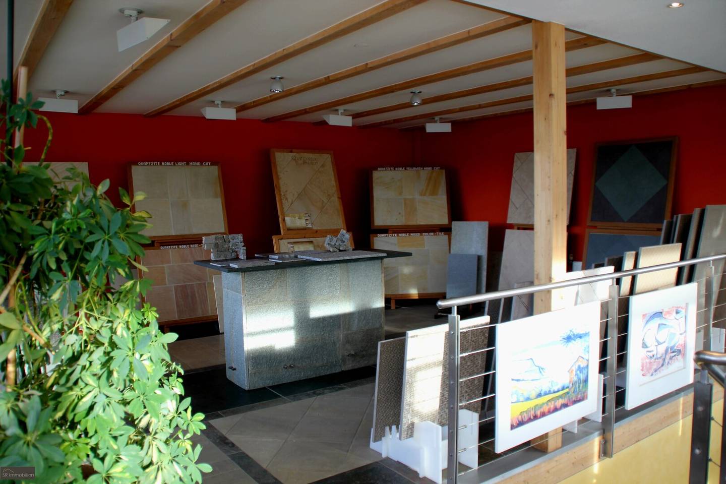 Office premises in the Kolsass industrial area for rent