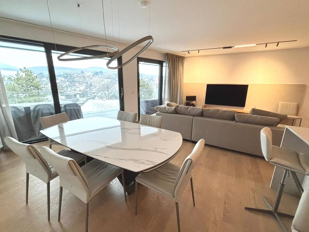 Wohnung mit zwei Terrassen und Tiefgarage