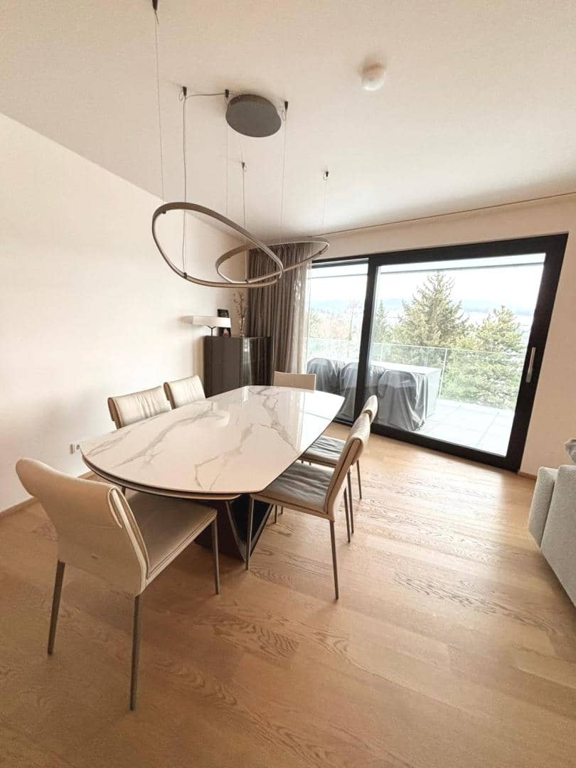 Wohnung mit zwei Terrassen und Tiefgarage