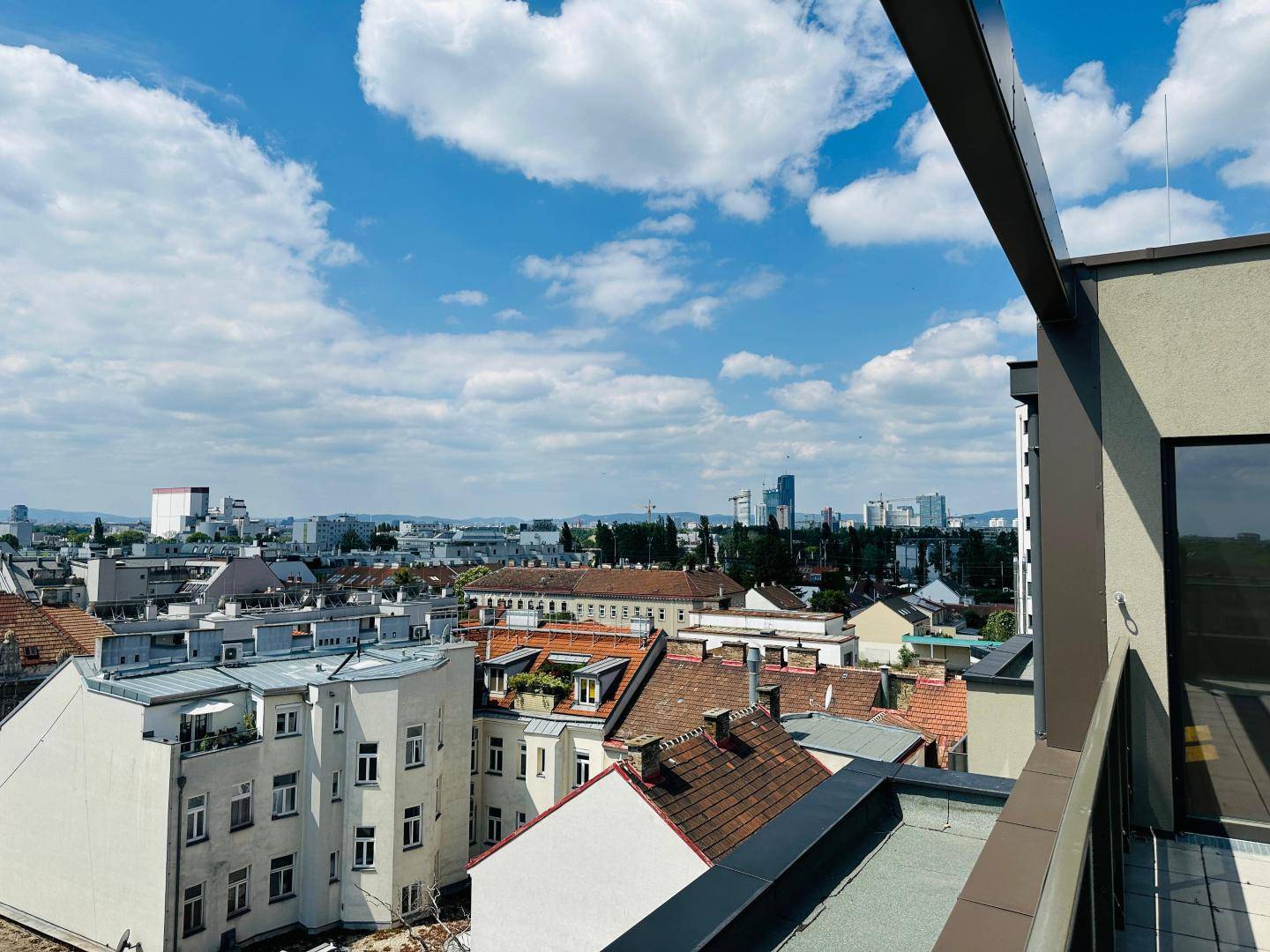 Dachgeschosswohnung mit Terrasse und Weitblick Provisionsfrei