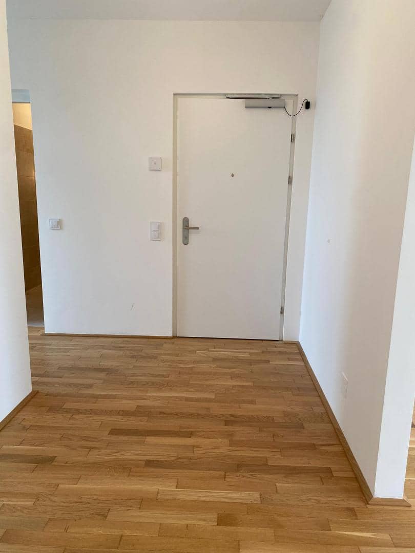 Penthouse with panoramic view two terraces commission free