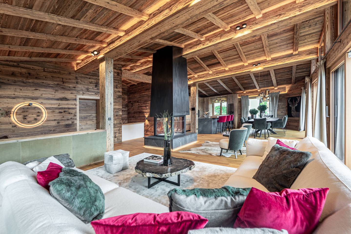 Luxuschalet am Sonnberg in Kirchberg mit Panoramablick und Wellness