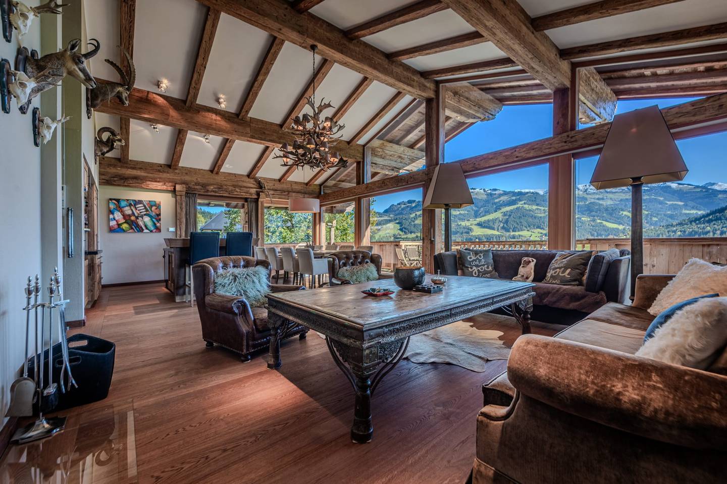 Penthouse with unobstructed view