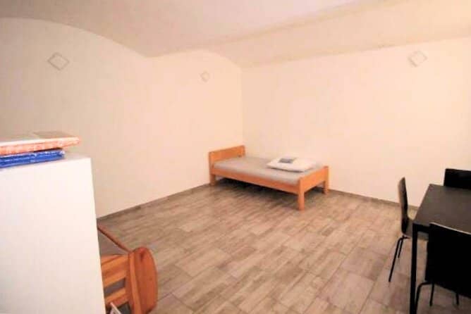 Lager im Altbau-Souterrain in Wien Floridsdorf, 31,34 m² belichtet
