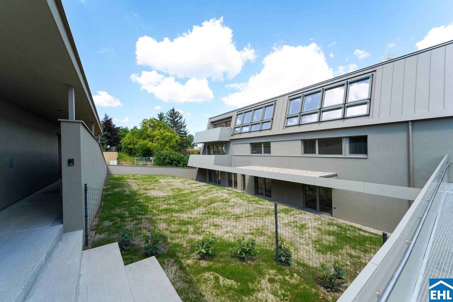 Elegant Living in Brunn am Gebirge Liechtensteinstraße