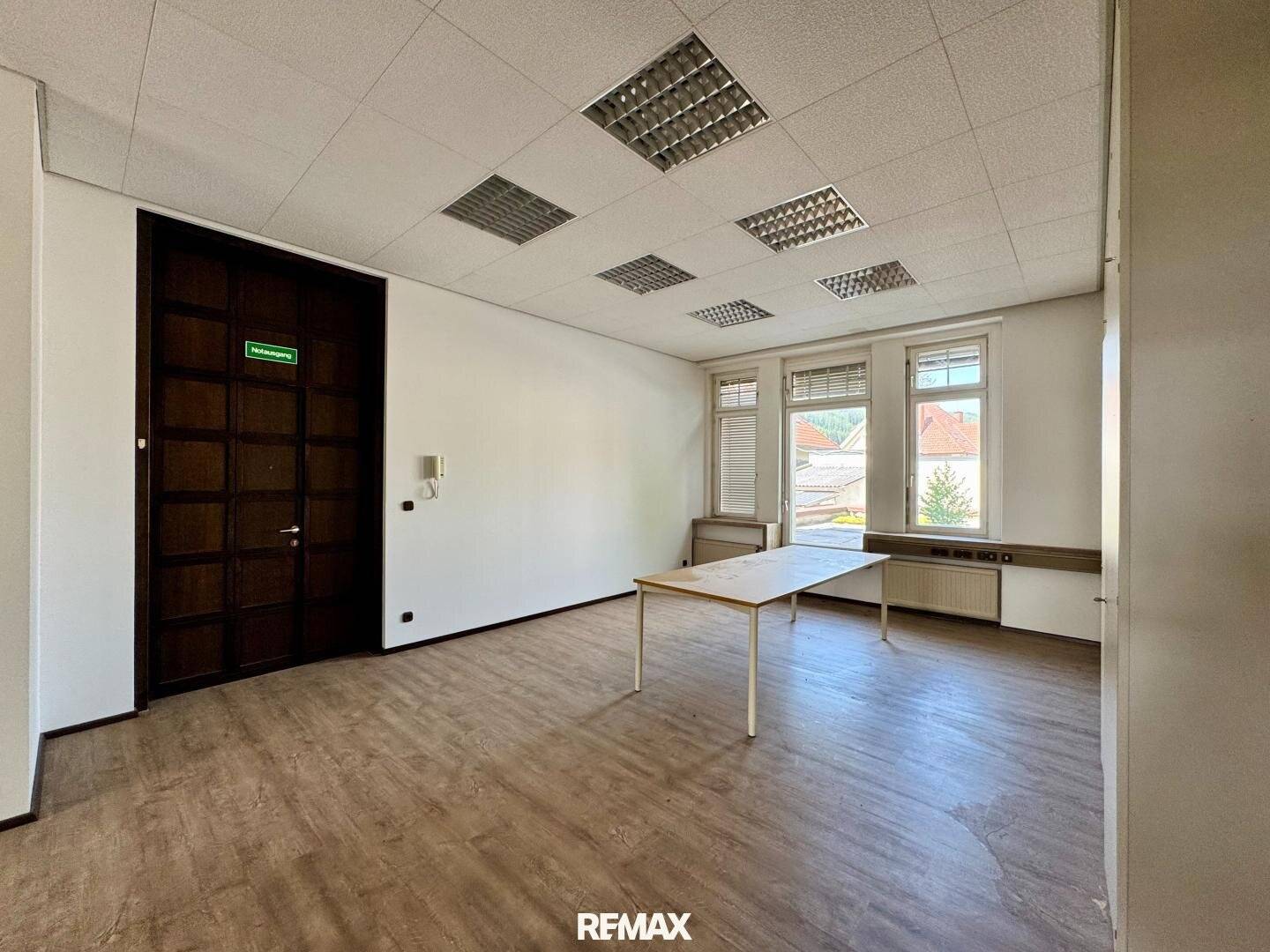 Vielseitiges Geschäftslokal (Büro/Ordination/Agentur) in guter Lage von Judenburg