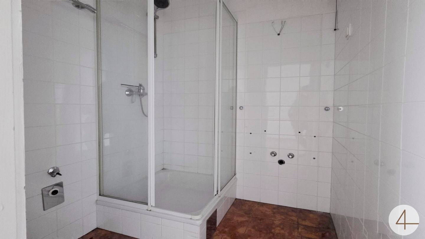 Apartment with loggia and city view near U6