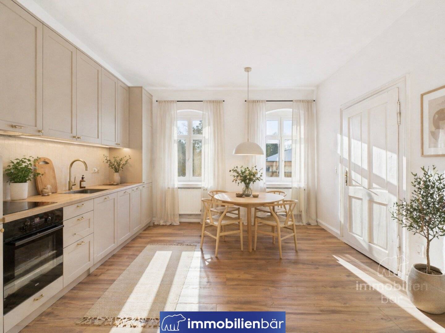 Wohnung Erstbezug nach Sanierung Altbauflair