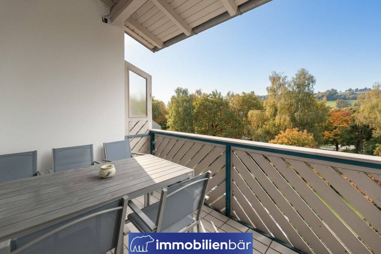 Dachgeschosswohnung im Zentrum Blick ins Grüne