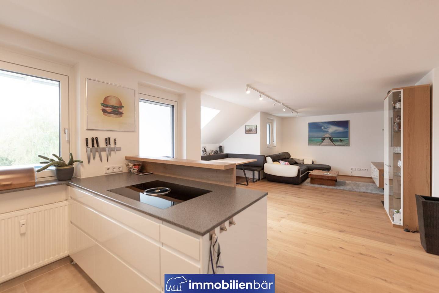 Dachgeschosswohnung im Zentrum Blick ins Grüne