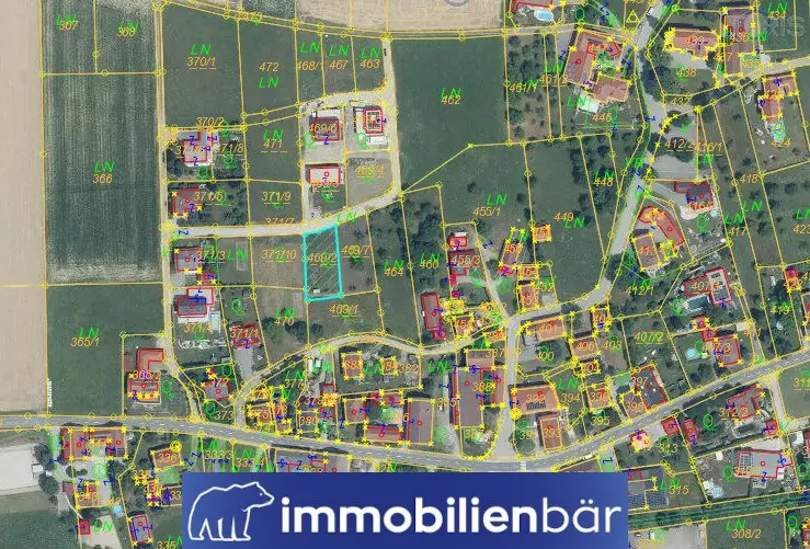 Sunny plot of land in Kimpling: living in a quiet, natural location