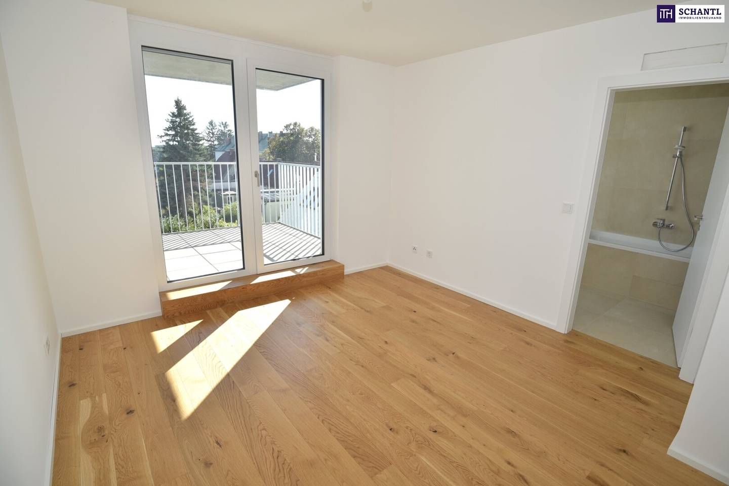 Dachgeschosswohnung Südloggia nahe Hundsturm Park