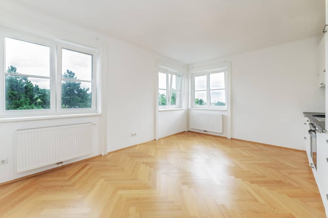 Etagenwohnung nahe Lainzer Tiergarten mit Küche