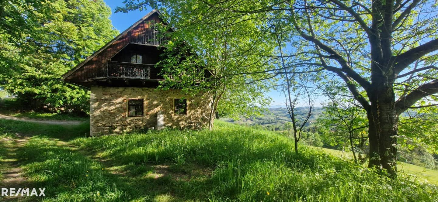 Landwirtschaftlicher Betrieb in Leutschach mit Panorama-Aussicht