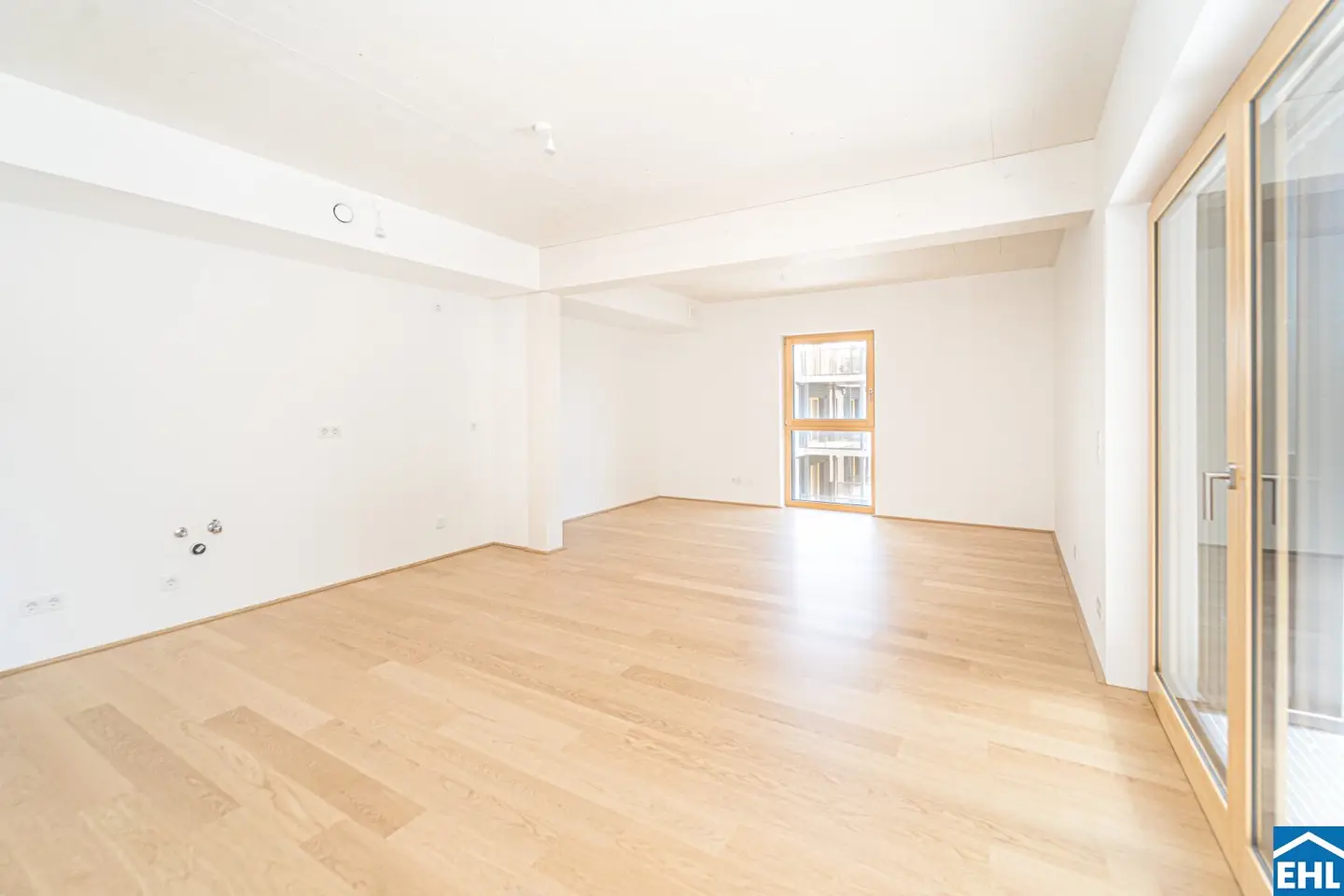 Neubauwohnung Mödling Balkon Geothermie