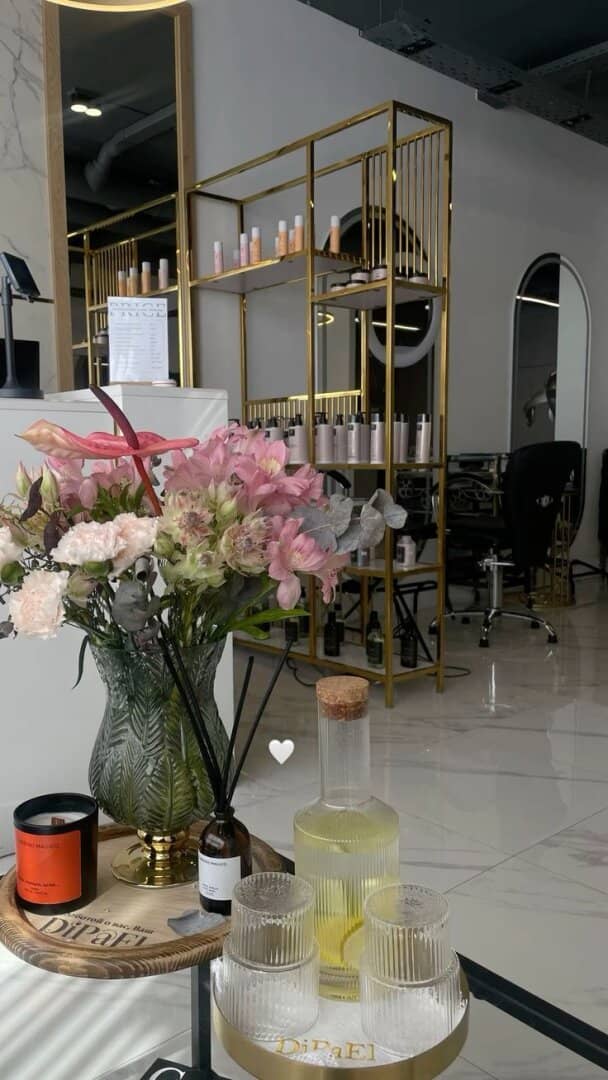 Exklusiver Beauty-Salon mit Opernblick – voll ausgestattet & sofort startklar | 1010 Wien