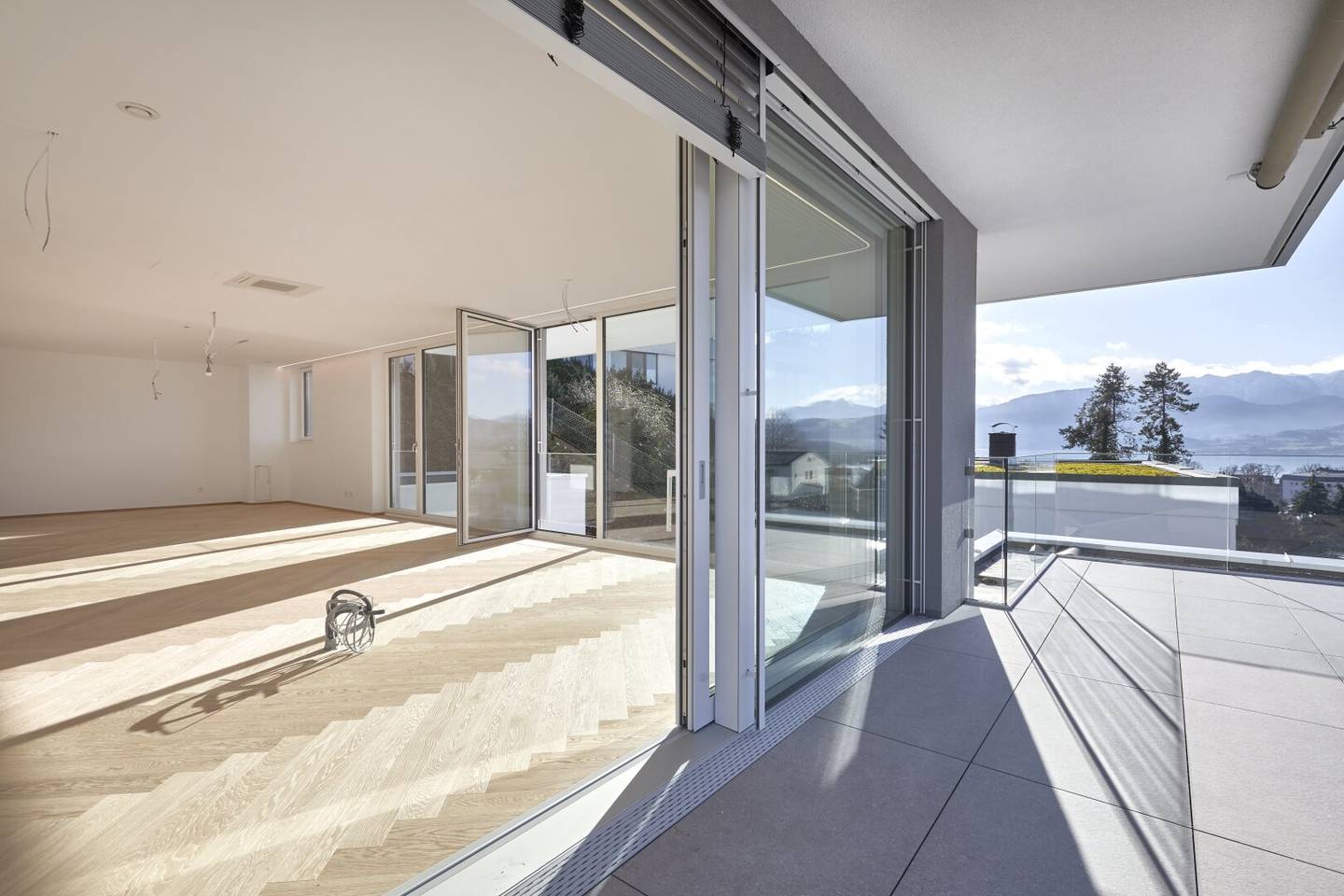 Wohnung Seeblick und Terrasse Neubau Erstbezug