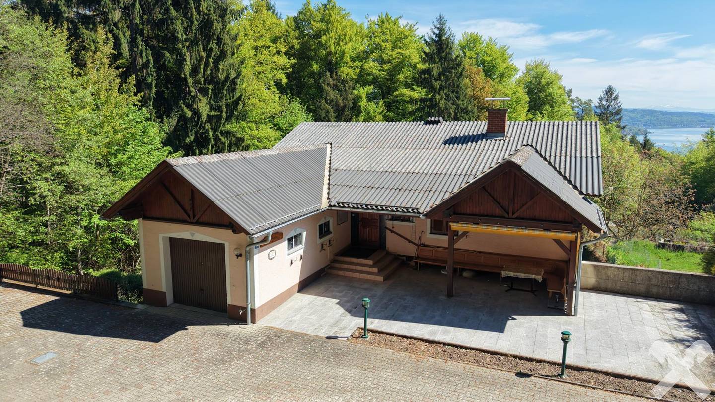 Großzügiges Einfamilienhaus mit Seeblick in ruhiger Lage am Wörthersee