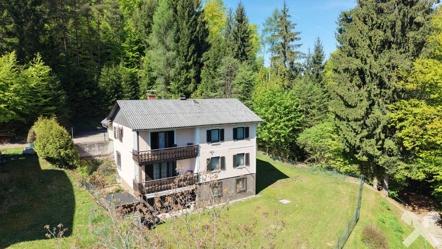 Großzügiges Einfamilienhaus mit Seeblick in ruhiger Lage am Wörthersee