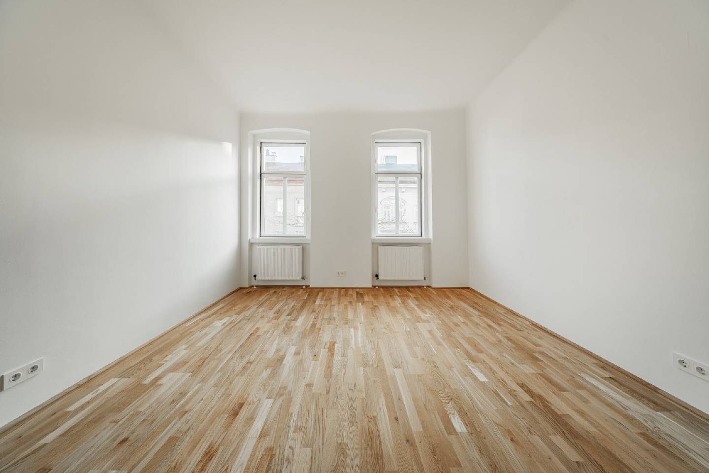 Klassische 2-Zimmer Altbau Wohnung am Meiselmarkt