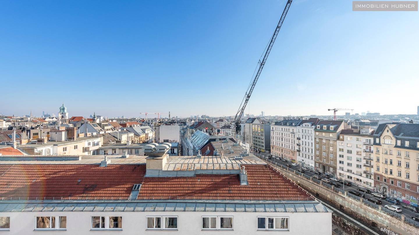 Top floor apartment with terrace near U4 Margaretengürtel