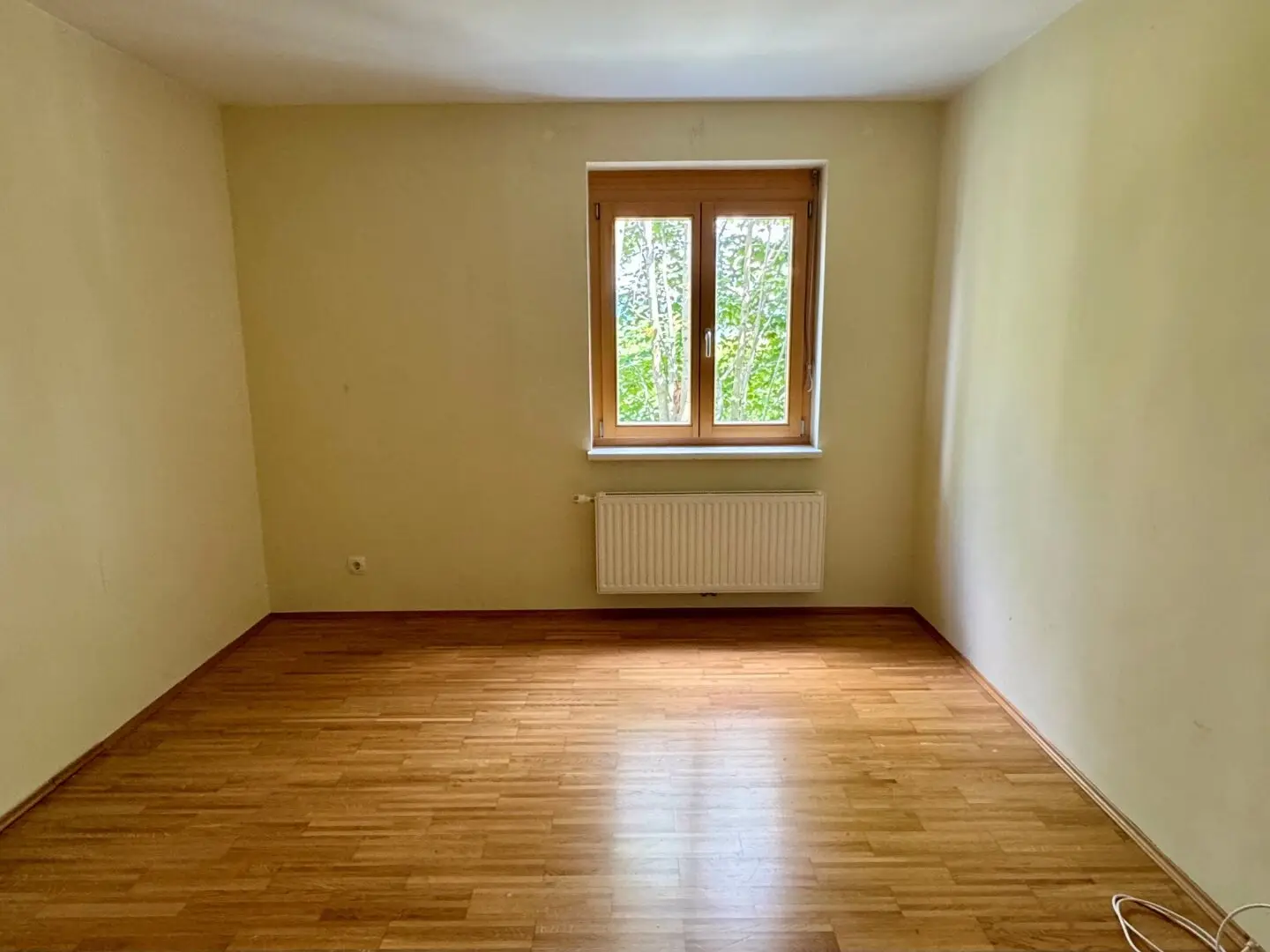 Garten-Terrassenwohnung in Fischbach – 3-Zimmer, 74 m², 800 m² Garten