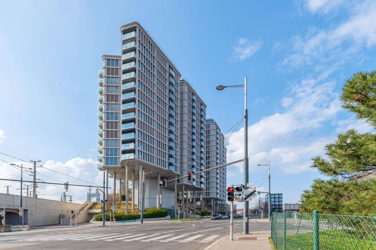 Neubau-Tiefgaragenstellplatz nahe Wien Hauptbahnhof in Favoriten