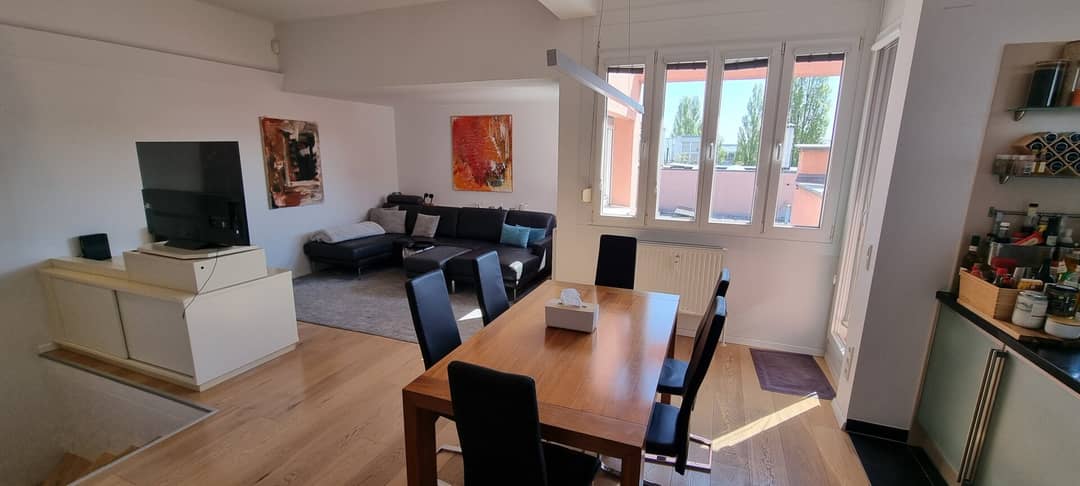 Maisonettewohnung Große Terrasse 14 m² nahe SCS