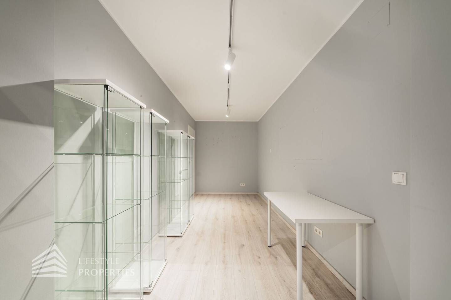 Repräsentables Büro/Praxis Nähe Stadtpark
