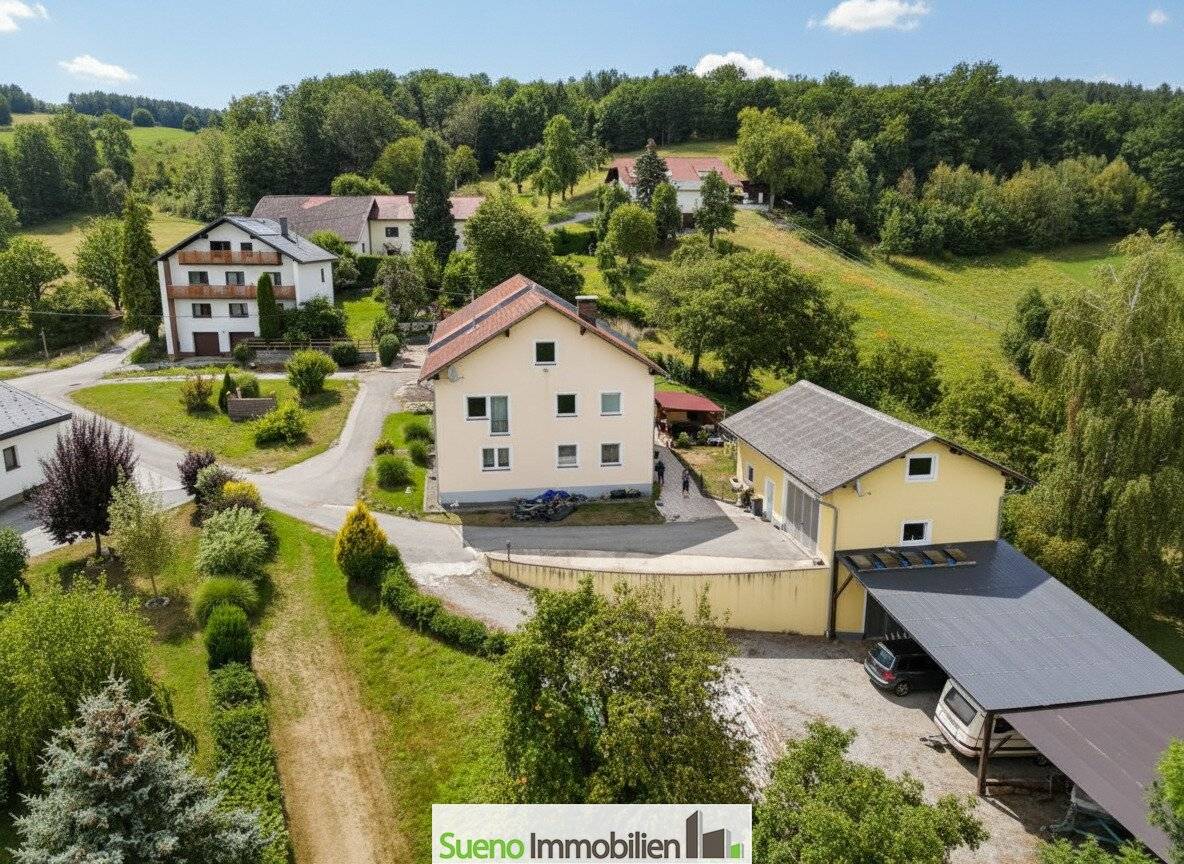 Sacherl/kleine Landwirtschaft in St. Agatha mit ca. 3 Hektar auch für Pferdehaltung geeignet