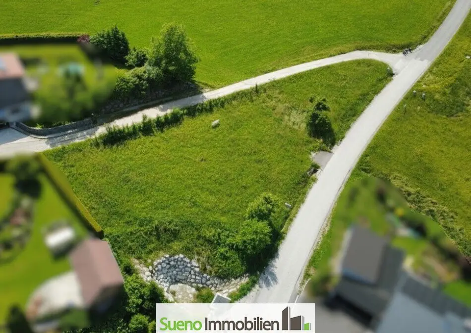 Special shape, great potential, ideal building site for a compact single family home or tiny house