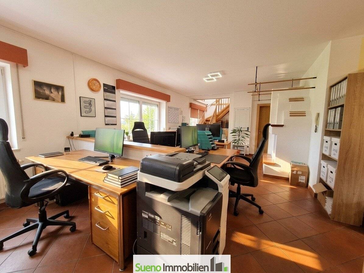 Wohnung Golfplatzlage Balkon Blick ins Grüne