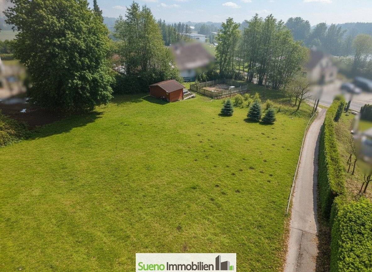 Großzügiges Südhang-Grundstück in Ried im Traunkreis, 2.113 m², teilbar