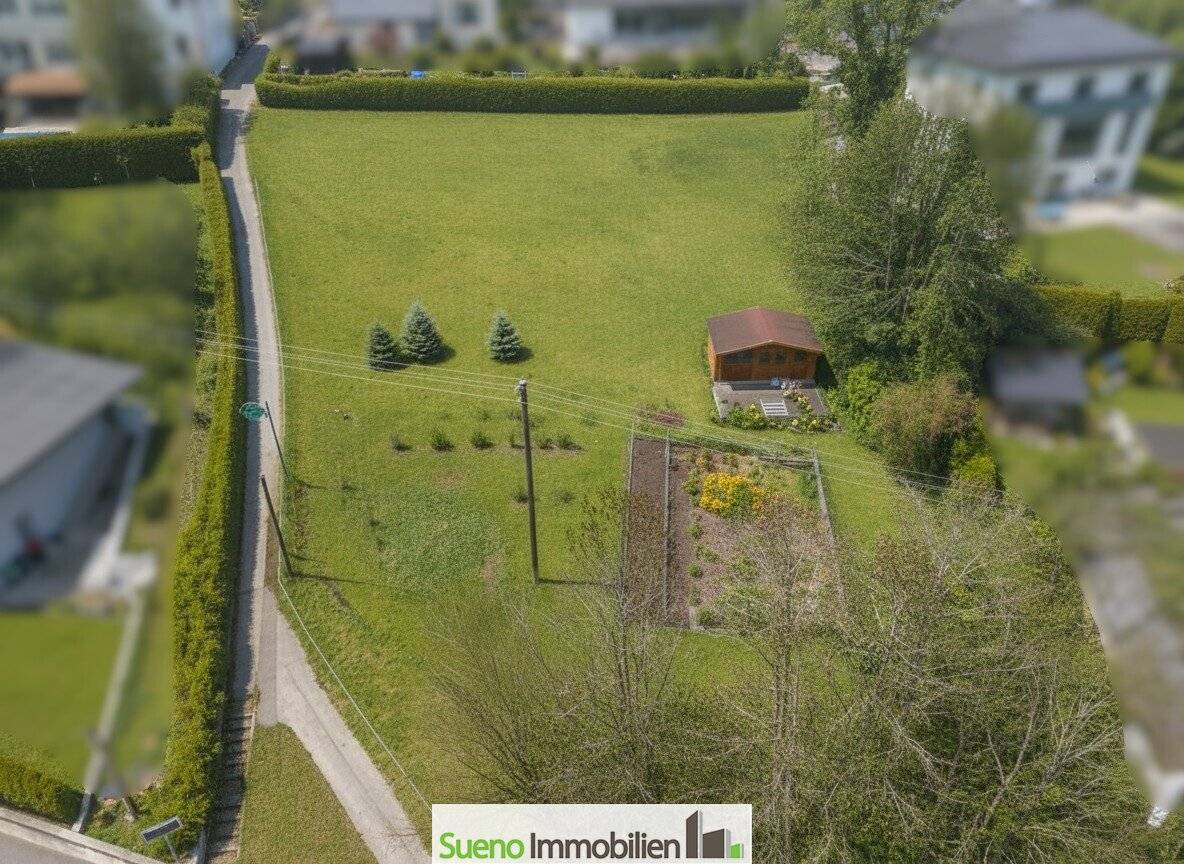 Großzügiges Südhang-Grundstück in Ried im Traunkreis, 2.113 m², teilbar