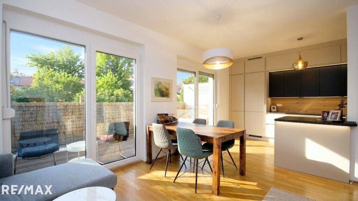 New build maisonette with balcony two parking spaces