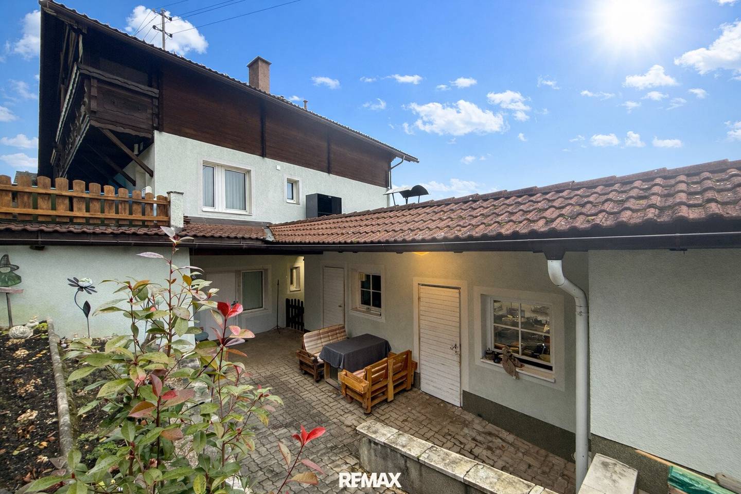 Mehrfamilienhaus in Mürzzuschlag Zentrum – 230 m², 3 Balkone