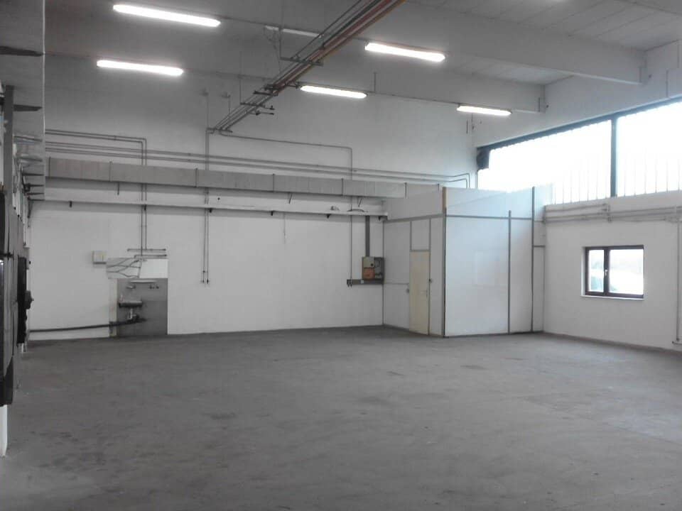 Warehouse in industrial area with water, electricity, heating
