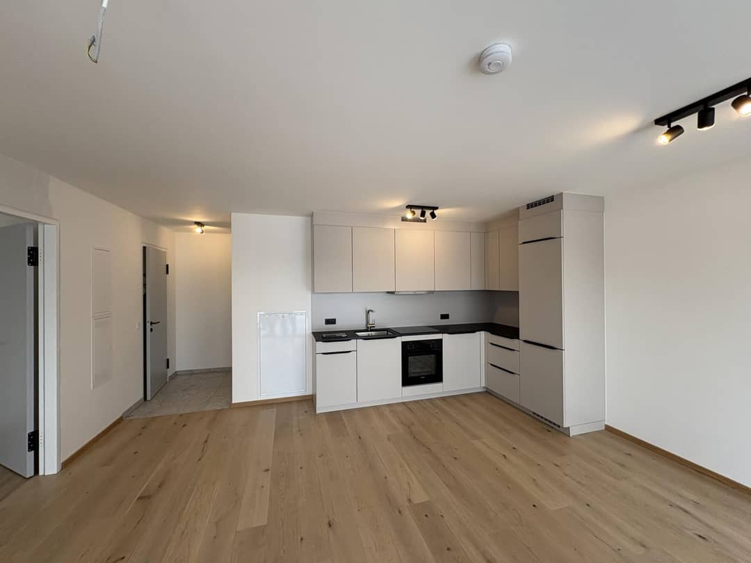2-Room Apartment with Terrace in Kolsass