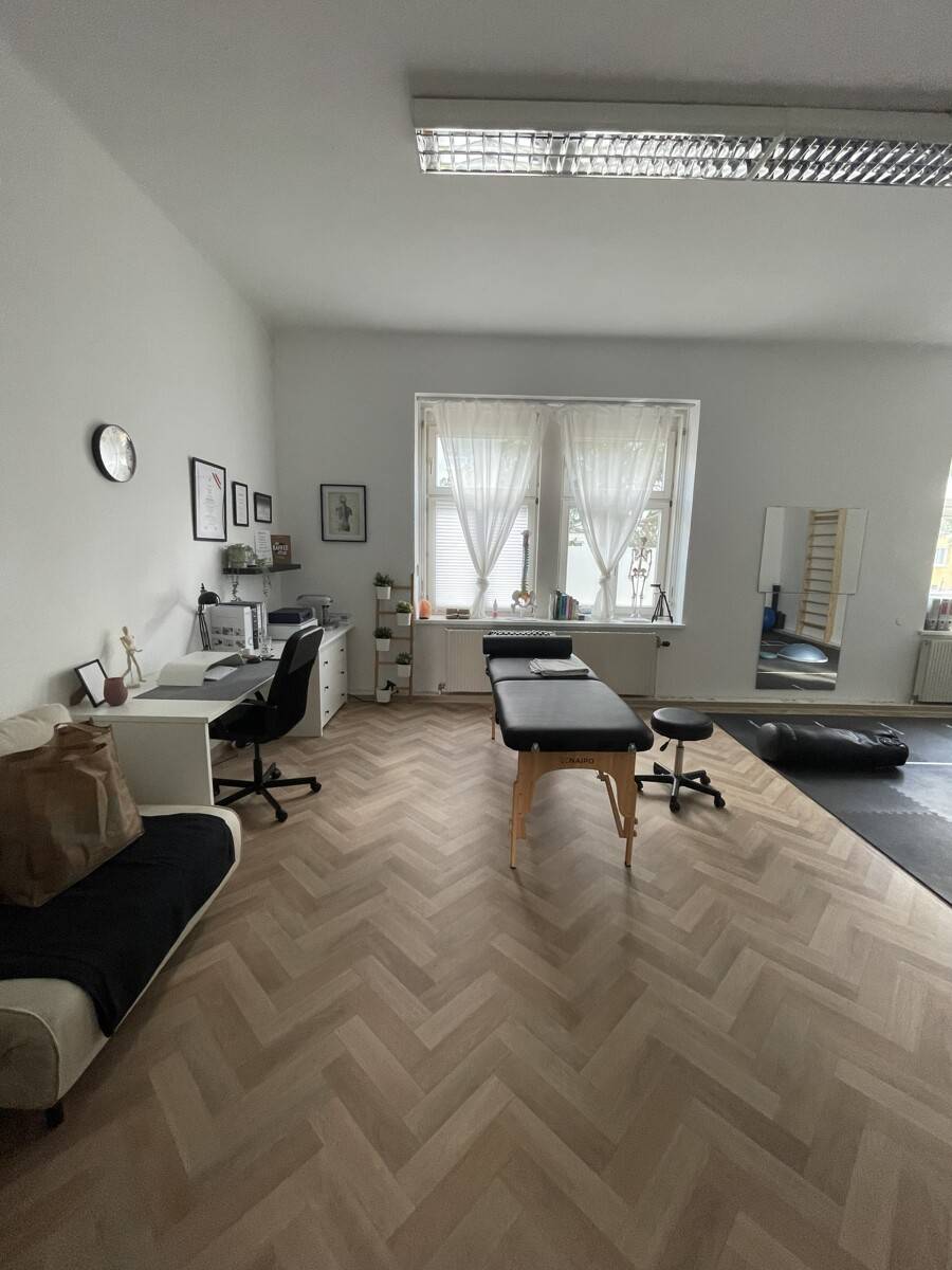 Centrally Located Office Space in a Quiet Setting