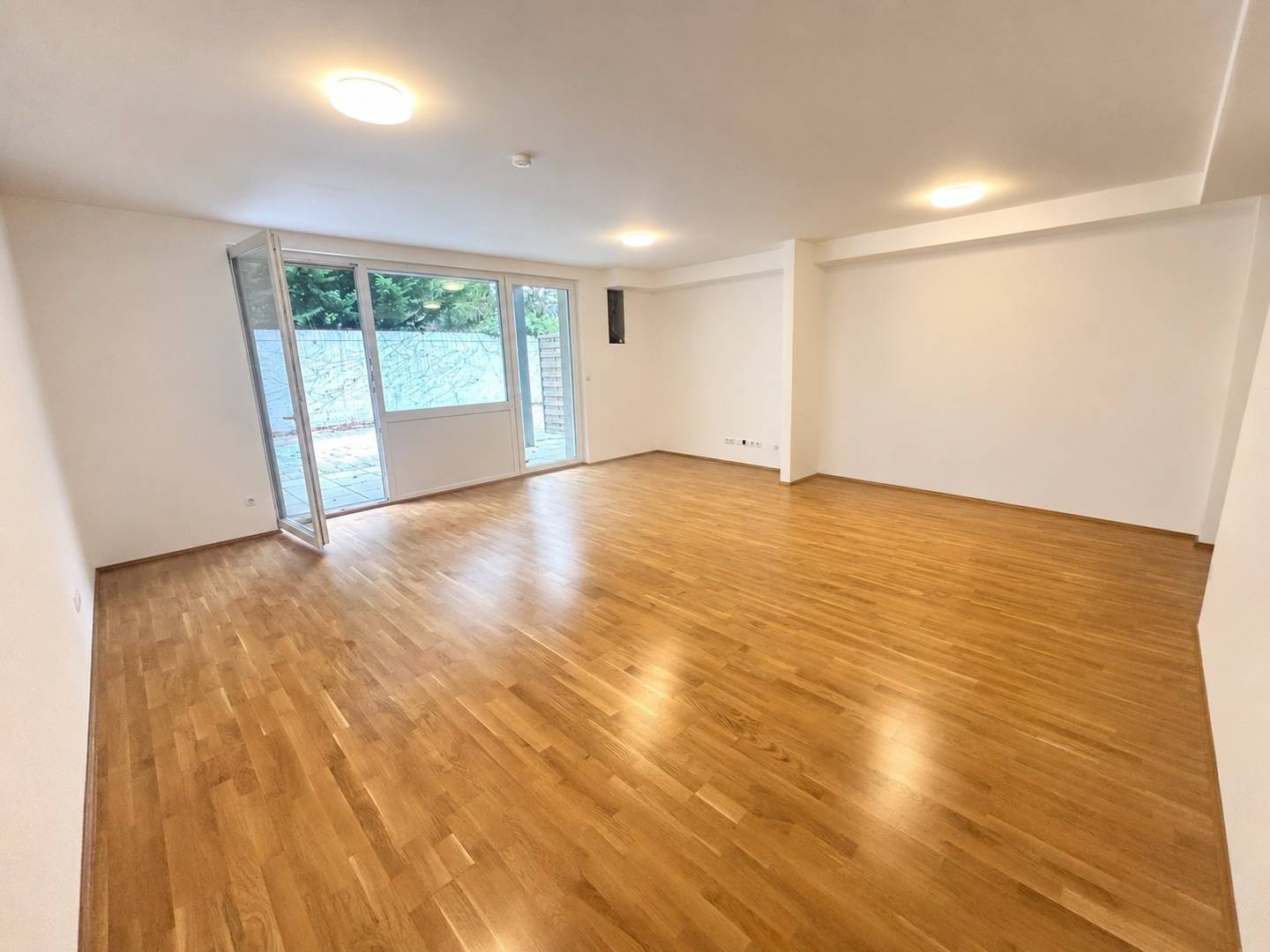 Moderne 3-Zimmer-Wohnung mit Westbalkon in Bruck an der Leitha